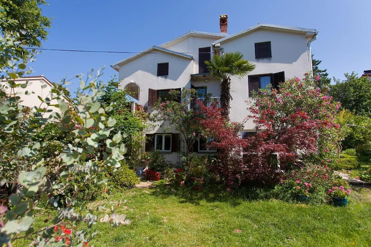 Apartment Du Malinska