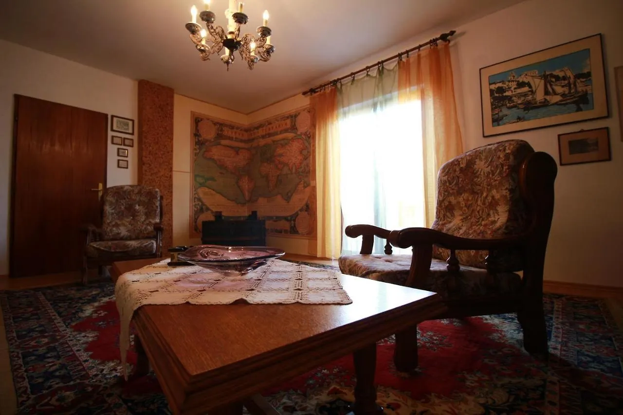 Apartment Du Malinska